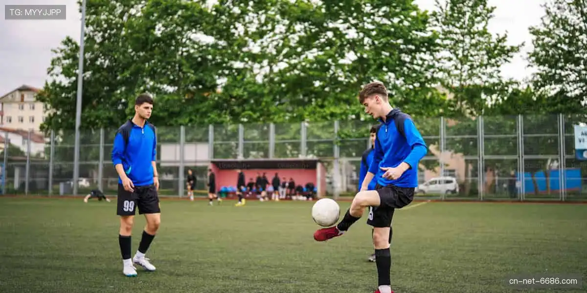 冠军同款，即刻拥有！🏅👕 体育周边，让你离偶像更近一步！